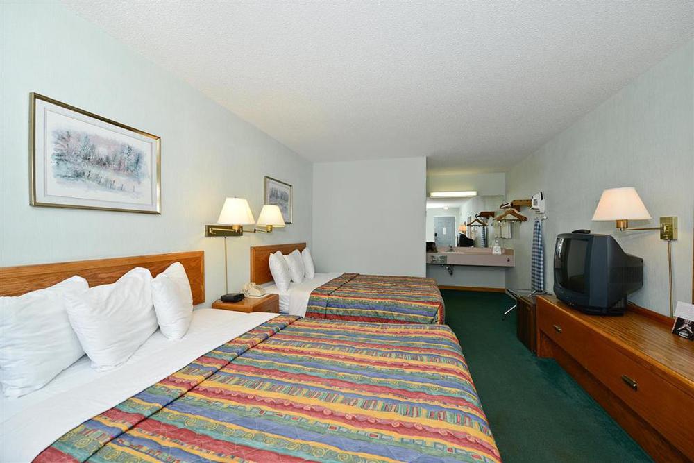 Americas Best Value Inn Saint Ignace Værelse billede